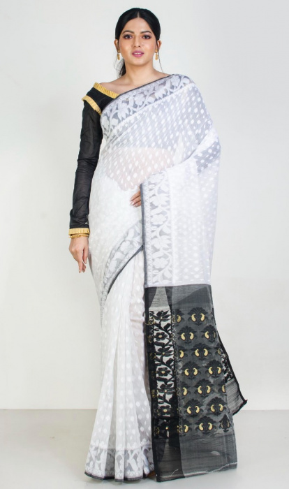 DHAKAI SAREE