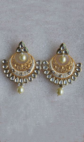 Buy/Send Paya Kundan Flower Chandbali Earrings Online- FNP